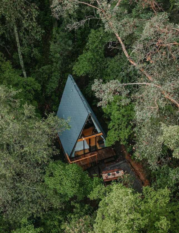 Otoño: La mejor época para un escape romántico a una cabaña en la naturaleza