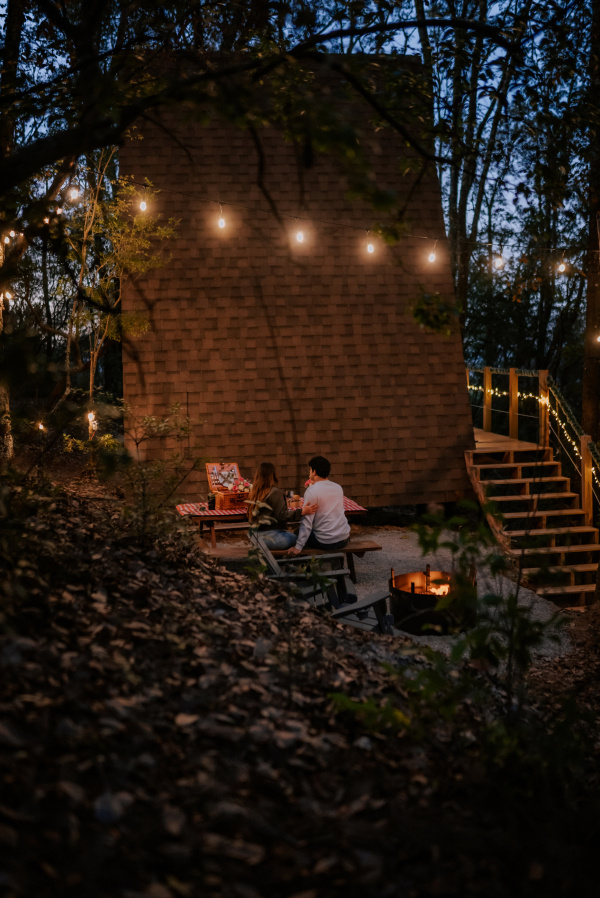Cómo celebrar Halloween en una cabaña: ideas para una noche diferente